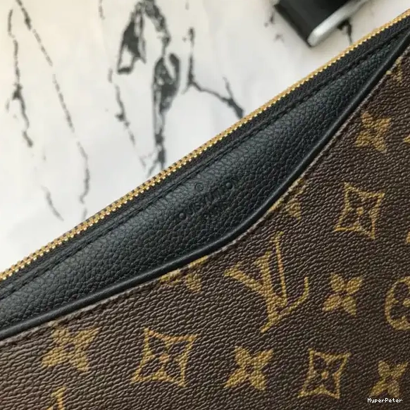 Louis PALLAS BEAUTY CASE Vuitton 0515